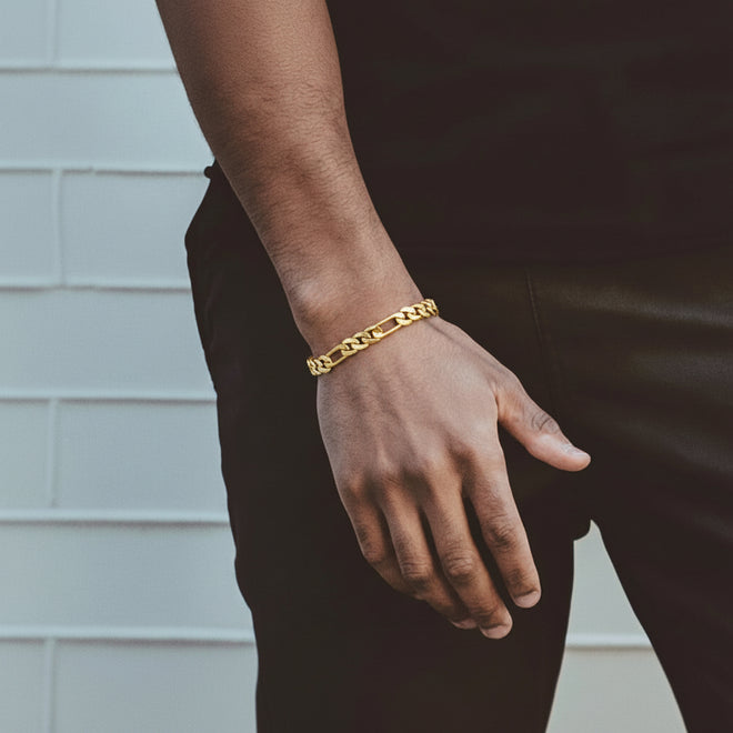 Diamond-Cut Figaro Link Bracelet (Gold)